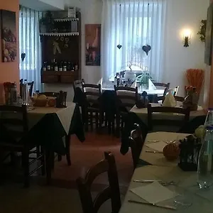 La Favorita Nocleg ze śniadaniem